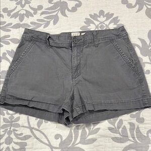 Gray Cargo Shorts with Tailored Fit and Folded Hem